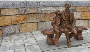 Lincoln Statue